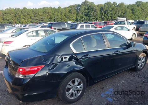 2010 Honda Accord 2.4 Lx-P z USA, uszkodzony, nr VIN 1HGCP2F43AA138563